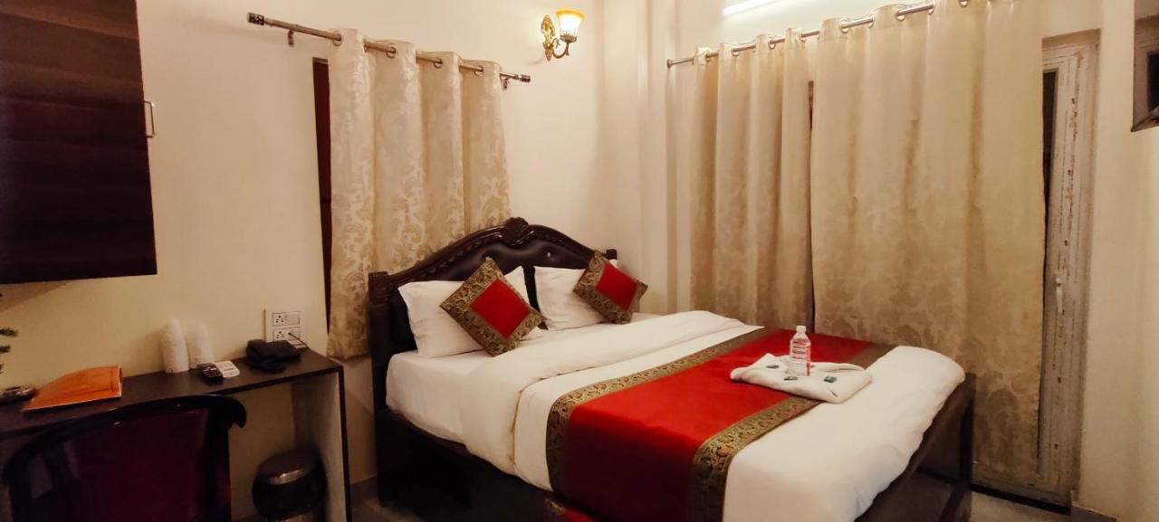 Hotel Shanti Inn Varanasi Bagian luar foto