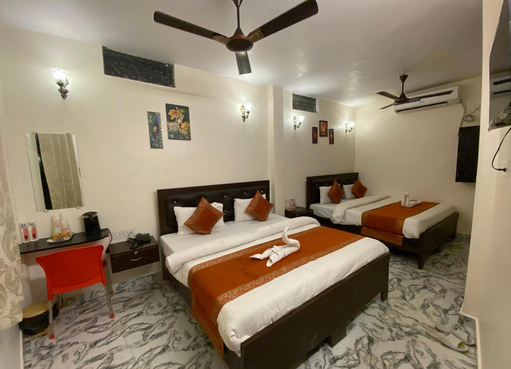 Hotel Shanti Inn Varanasi Bagian luar foto