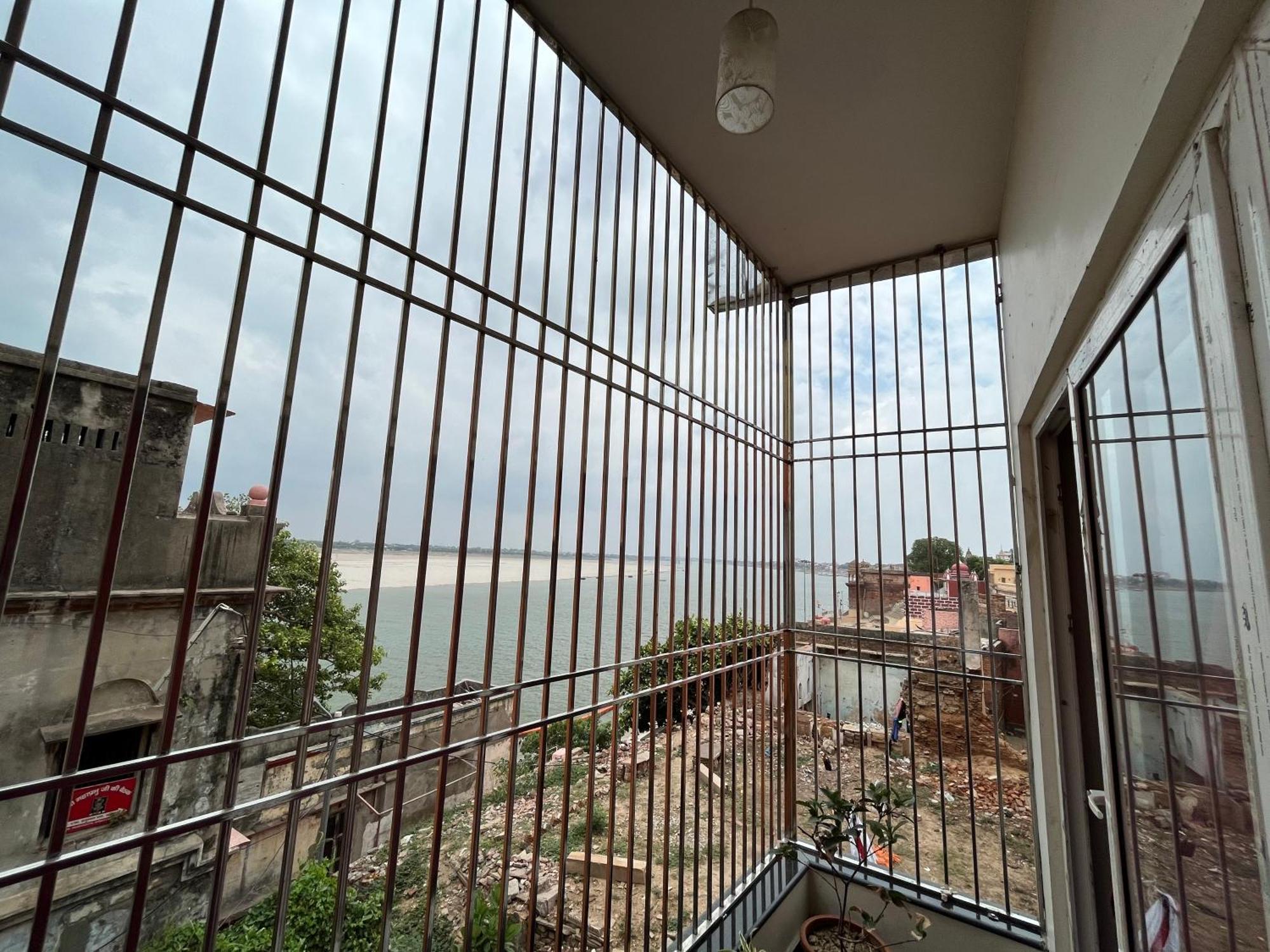 Hotel Shanti Inn Varanasi Bagian luar foto