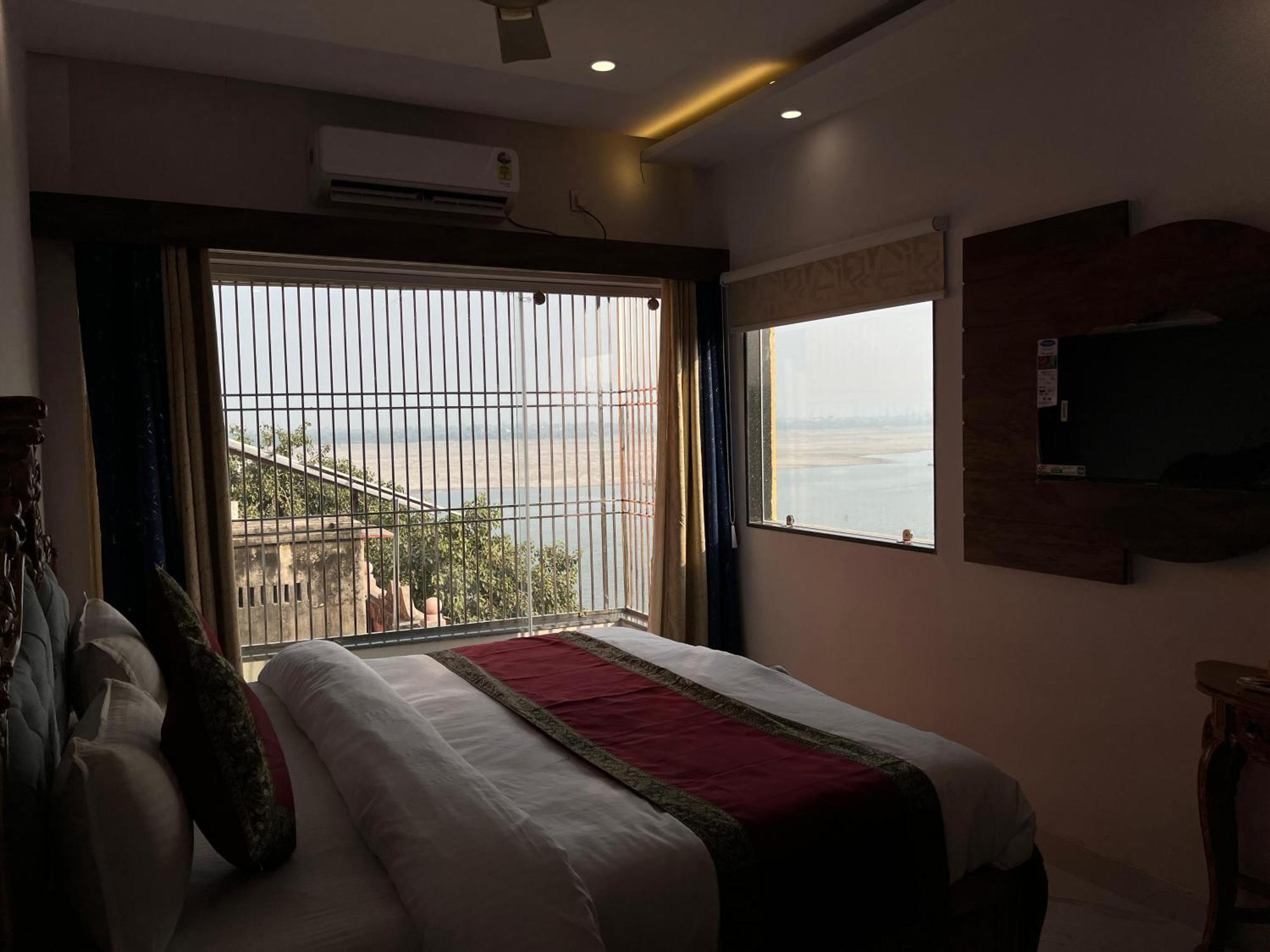 Hotel Shanti Inn Varanasi Bagian luar foto